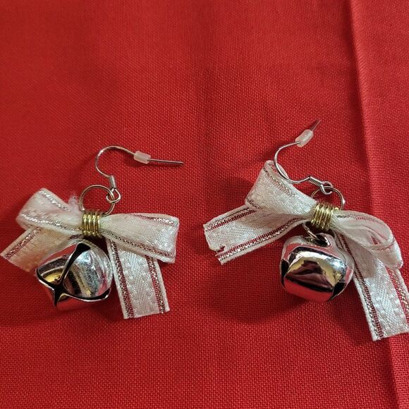 Silver Bow and Bell Hanging Earrings - Picture 1 of 3